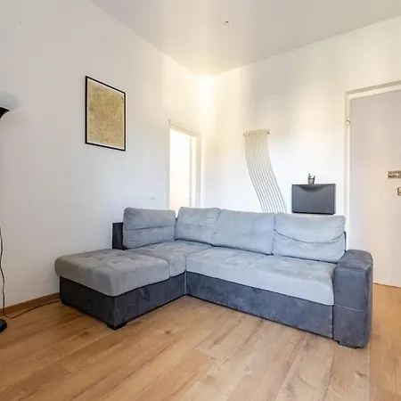 Domvs V Terrae 斯培西亚